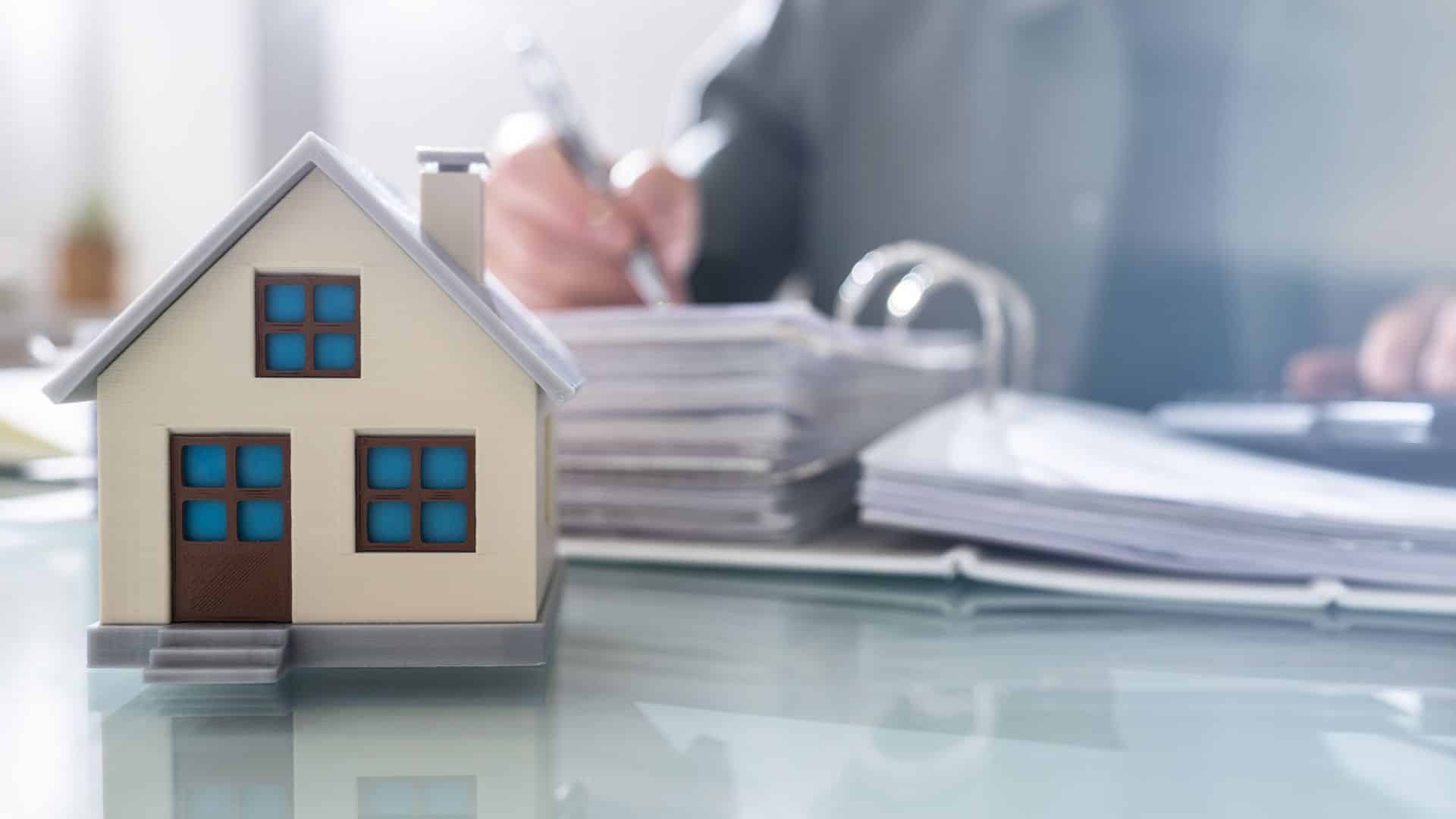  الضريبة العقارية الجديدة